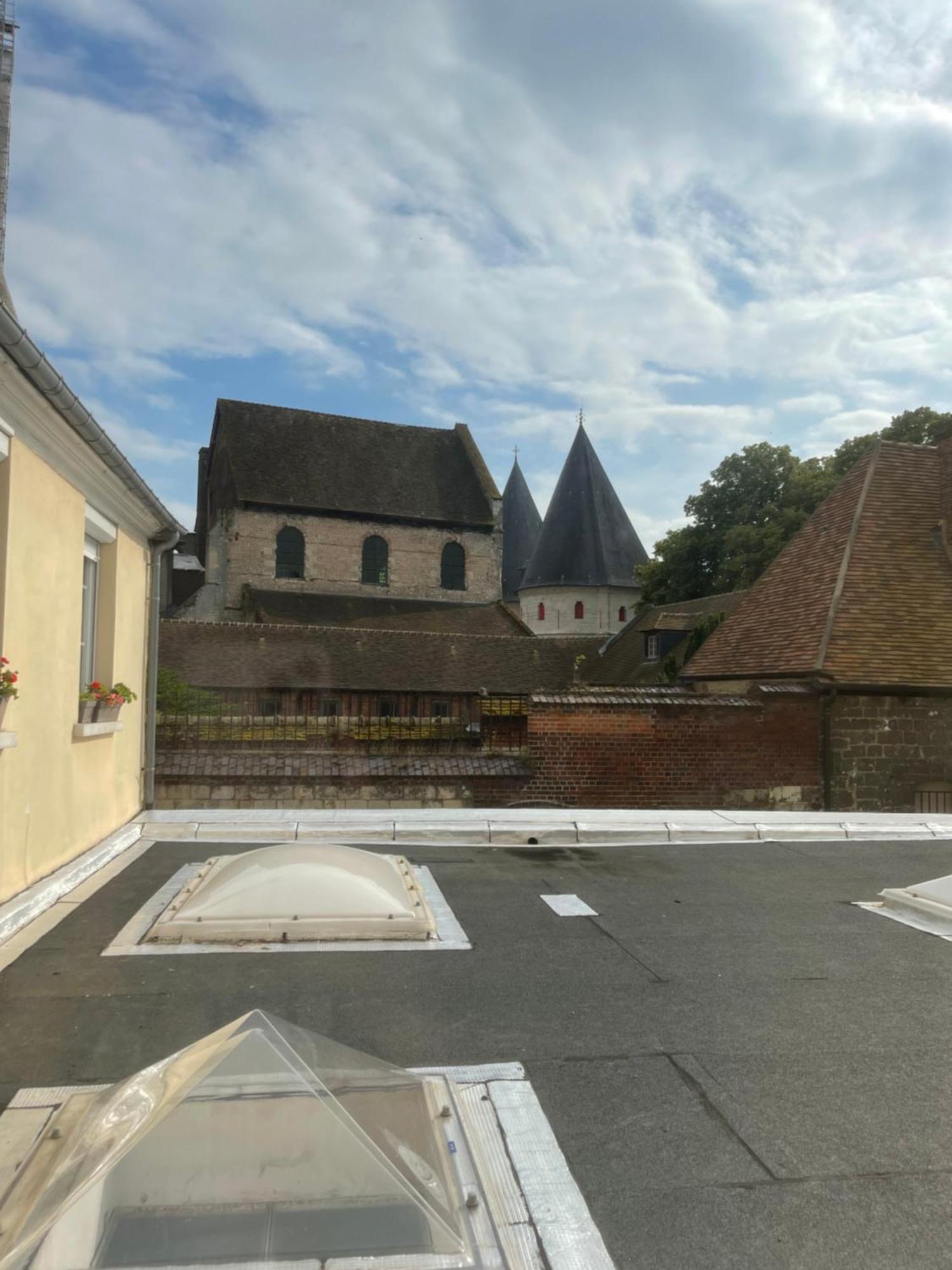Appartement Hyper-Centre Vue Cathedrale ボーヴェ エクステリア 写真